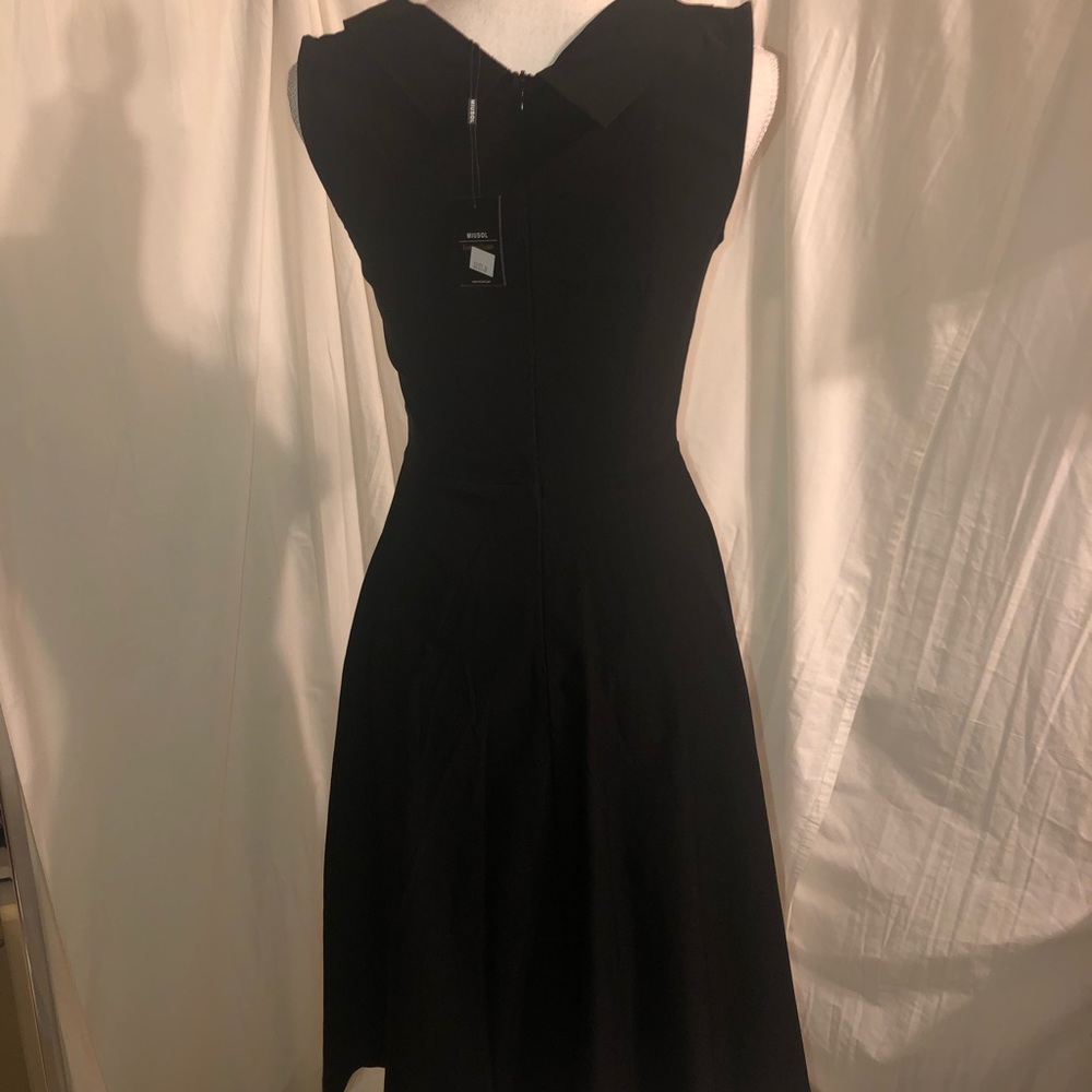 Musol Dress - Picture 7 of 10